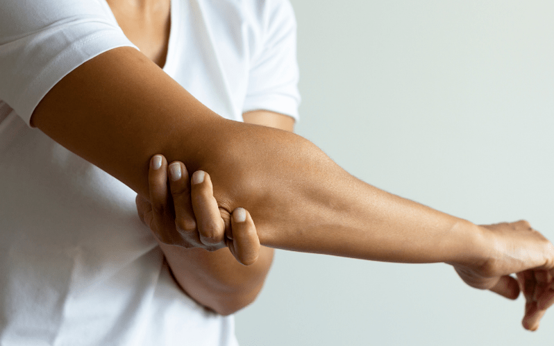 obvious symptoms of arthrosis of the hands